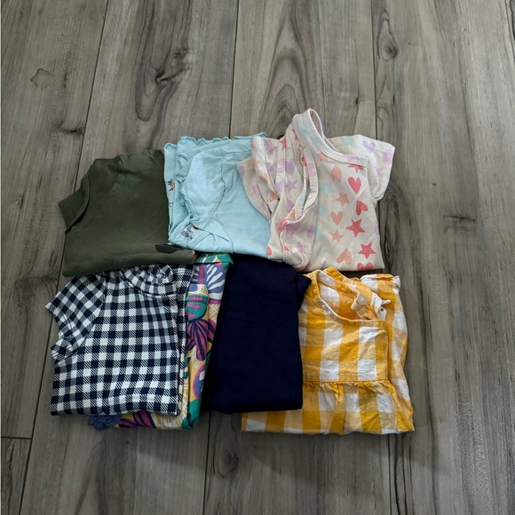 Girls Colorful Tops Bundle Size 2T - Picture 4 of 4